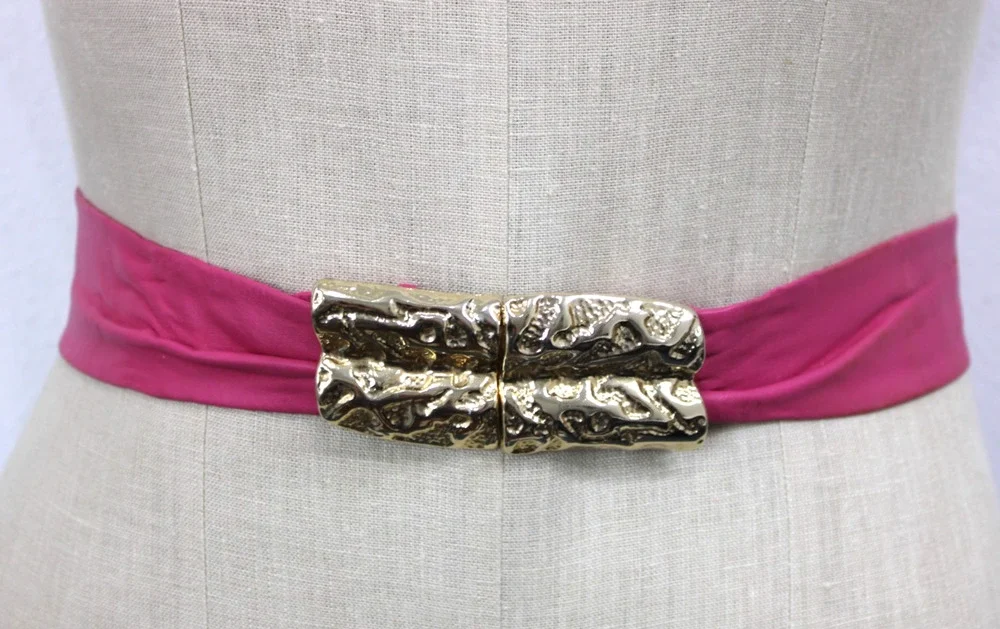 Vintage 80s BELT BUCKLE Pink Leather REVCOR RETRO Gold tone ABSTRACT DESIGN